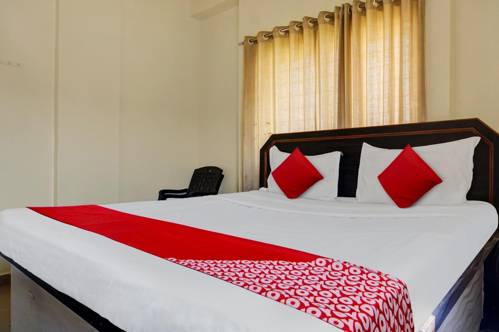 Hotel O Happy Homely Stay Sasvad Exteriör bild